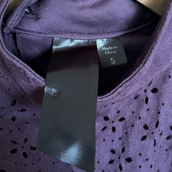 Trixxi Women’s High Neck Faux Suede Floral Mini Shift Dress Purple Size Small - Picture 10 of 13